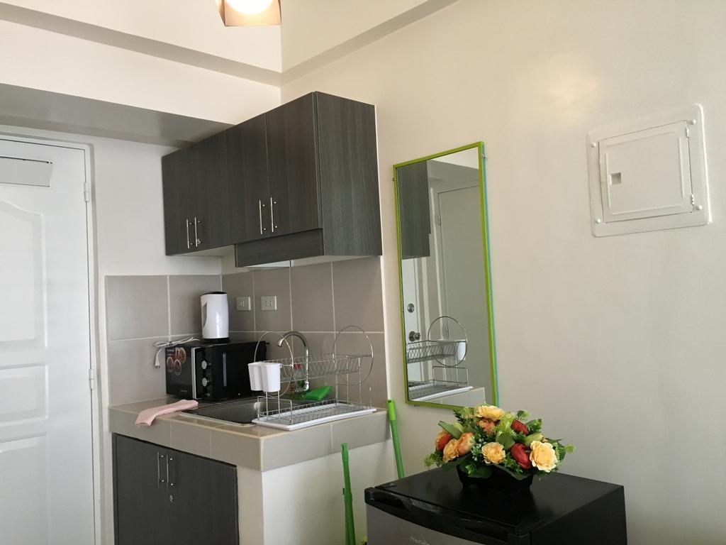 טגאיטאי Mary'S Crib Cityland Prime Tagaytay With Free Wifi & Swimming מראה חיצוני תמונה